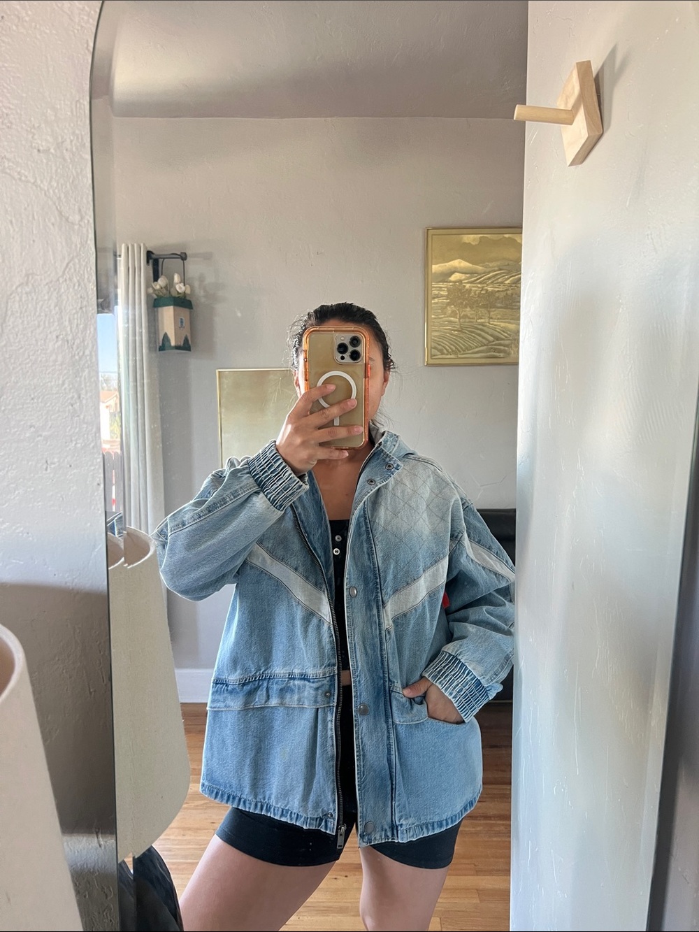American Eagle Outfitters women’s oversized Light Wash Jean jacket